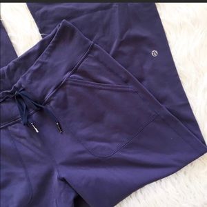 Lululemon jogging pants